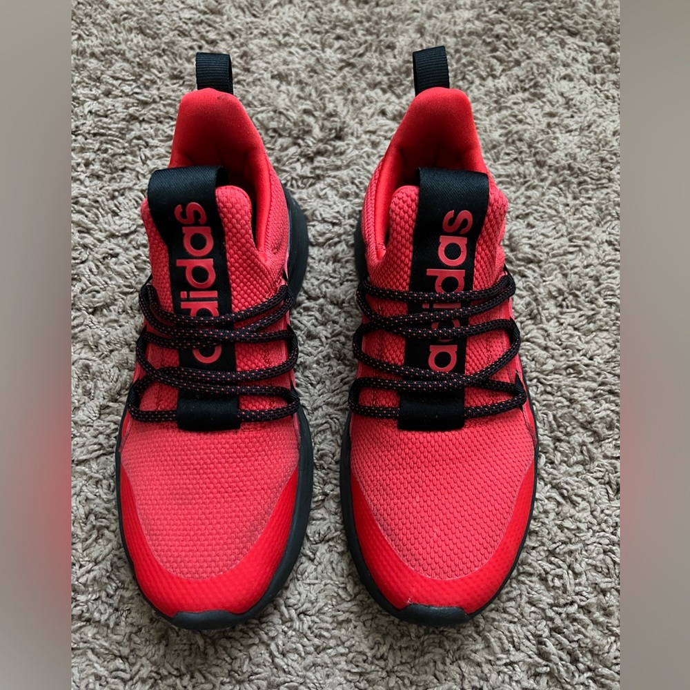 Adidas tennis shoes